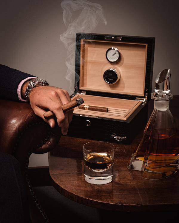 Rapport London - Brompton Medium Leather Humidor - Santrade AS