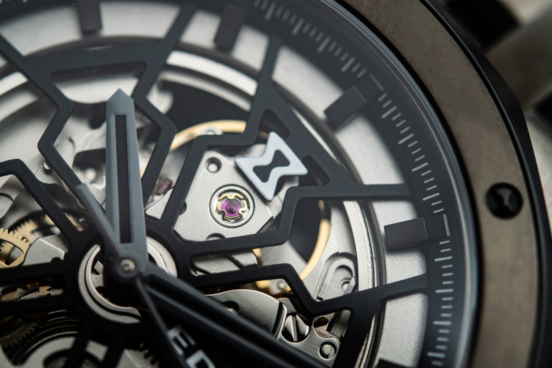 Edox Delfin Mecano Skeleton